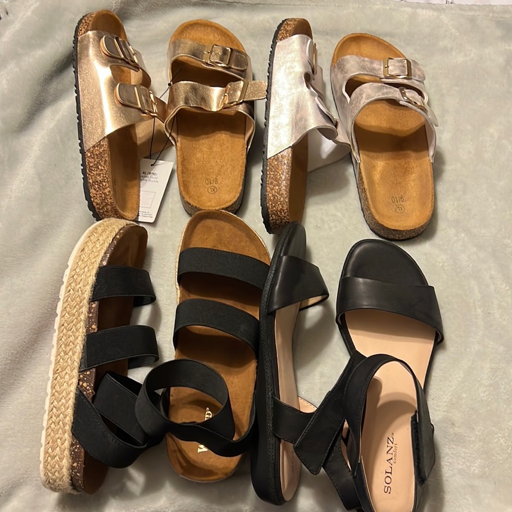 Lot of womens sandals